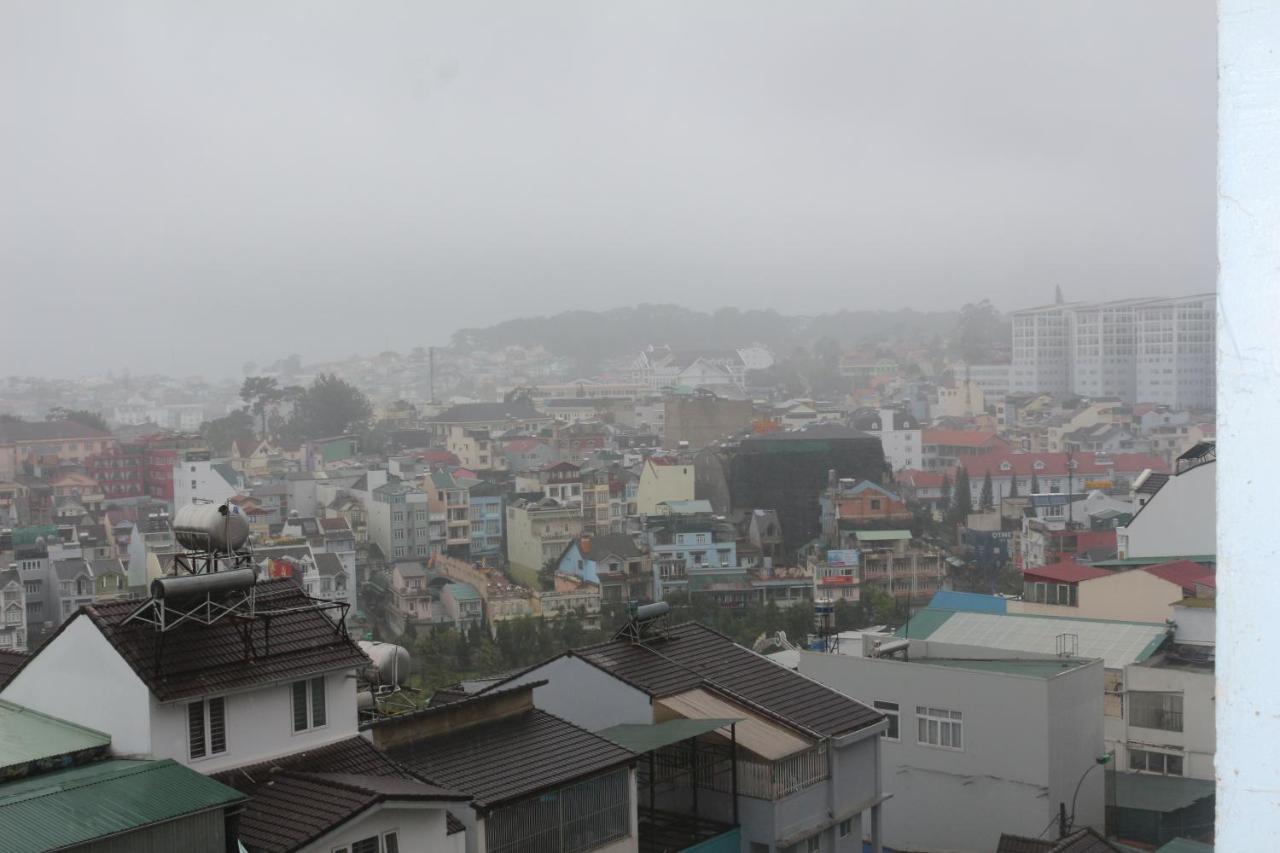Hotel Khach San Xuan Quynh Da Lat Zewnętrze zdjęcie