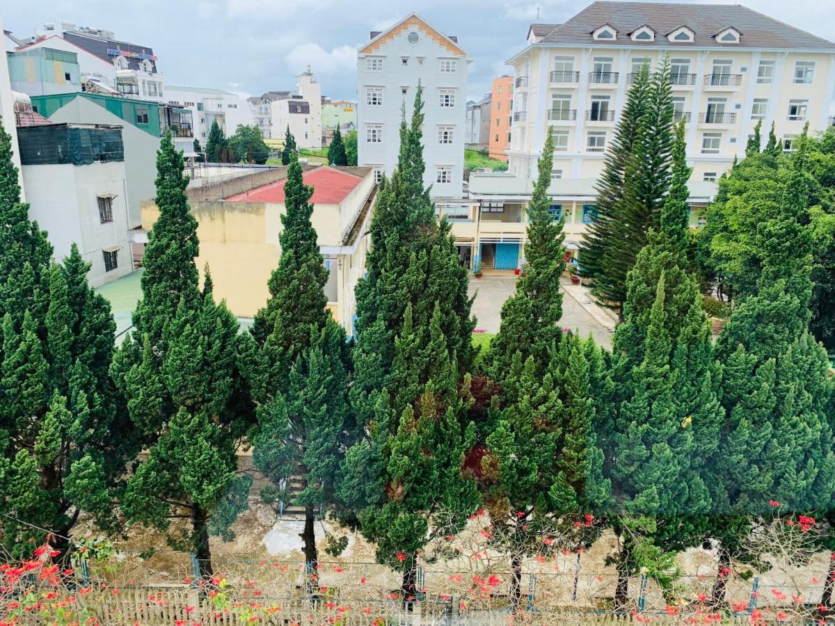 Hotel Khach San Xuan Quynh Da Lat Zewnętrze zdjęcie