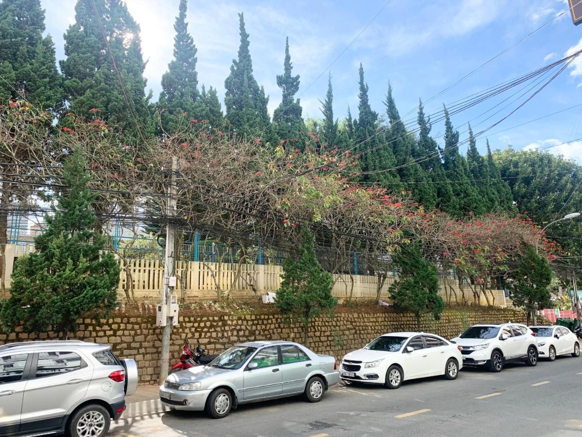 Hotel Khach San Xuan Quynh Da Lat Zewnętrze zdjęcie